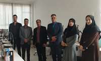 بازدید مدیران" آموزشگاه های آزاد فنی وحرفه ای طلا و جواهرسازی مشهد" از پتانسیل های مهارتی "مرکز آموزش فنی و حرفه ای سپهبد شهید سردار سلیمانی" در این بازدید "حسن سلامی رییس مرکز سپهبد شهید سردار سلیمانی" و " آخوندی از اعضای هیئت مدیره و مدیرعامل شرکت زرنج مهر خراسان وعضو اتحادیه صنف طلا،جواهر و نقره مشهد"، درخصوص همکاری های آموزشی فیمابین گفتگو وتبادل نظر کردند و در این راستا توافقاتی نیز صورت گرفت.