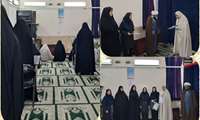 تقدیر از کارآموزان برتر شرکت کننده در نماز جماعت باحضور «حجت الاسلام تقوی امام جماعت مرکز» و «خانم مشایخان رئیس مرکز آموزش فنی و حرفه ای خواهران نجمه مشهد»