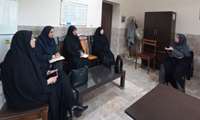  برگزاری نشست مهارتی جلسه با حضور خانم کوهستانی مدیریت مرکز اقامتی و توانمند سازی زنان آسیب دیده اجتماعی و مریم مشایخان رئیس مرکز آموزش فنی و حرفه ای خواهران نجمه مشهد